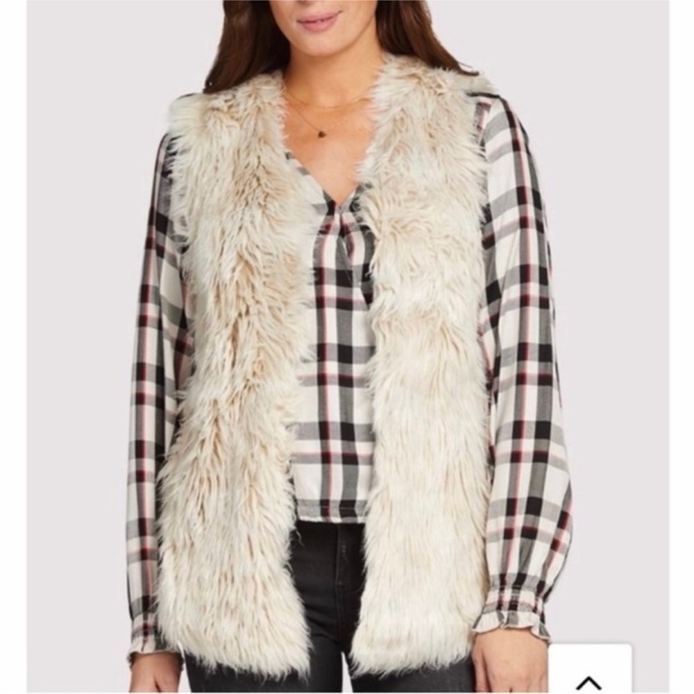 Dylan Evereve Melange Ivory Faux Fur Vest Size M